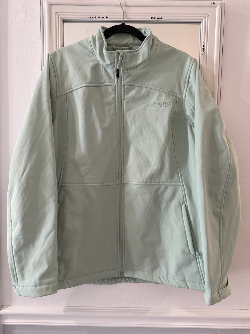 Magellan Outdoors Hickory Canyon Softshell Jacket